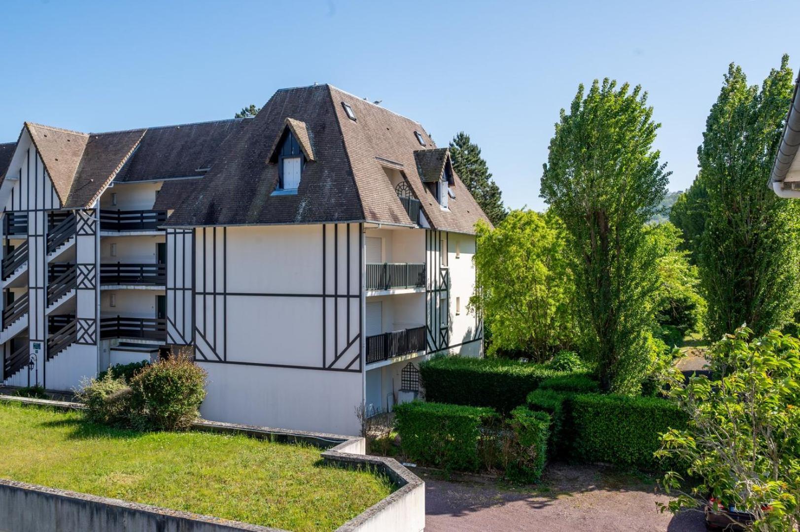 L'Opaline - F2 Pour 4Pers / Houlgate Apartment Exterior photo